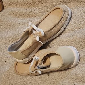 Khaki Hey Dude Style Shoes